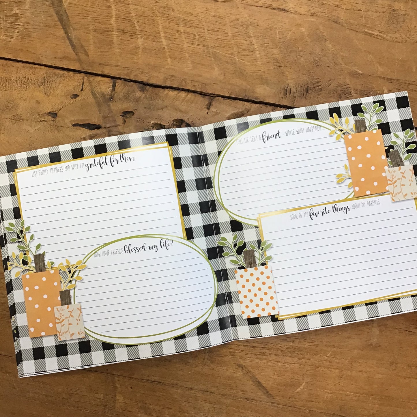 30 Day Journal of Giving Thanks for Expressing Gratitude as we Welcome Thanksgiving.