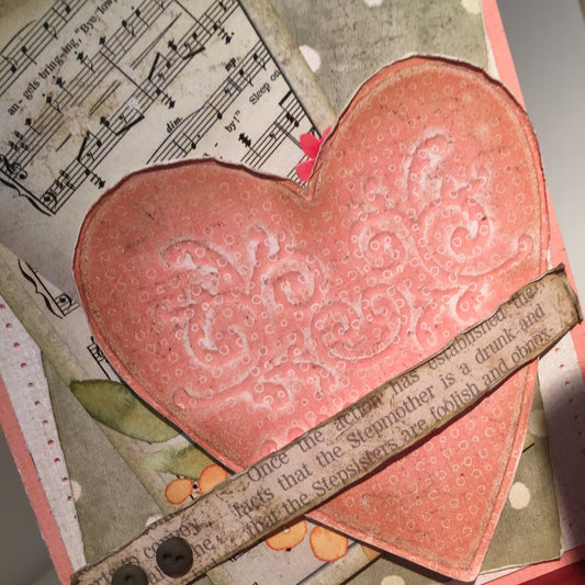 L9696 - Heart With Fleur