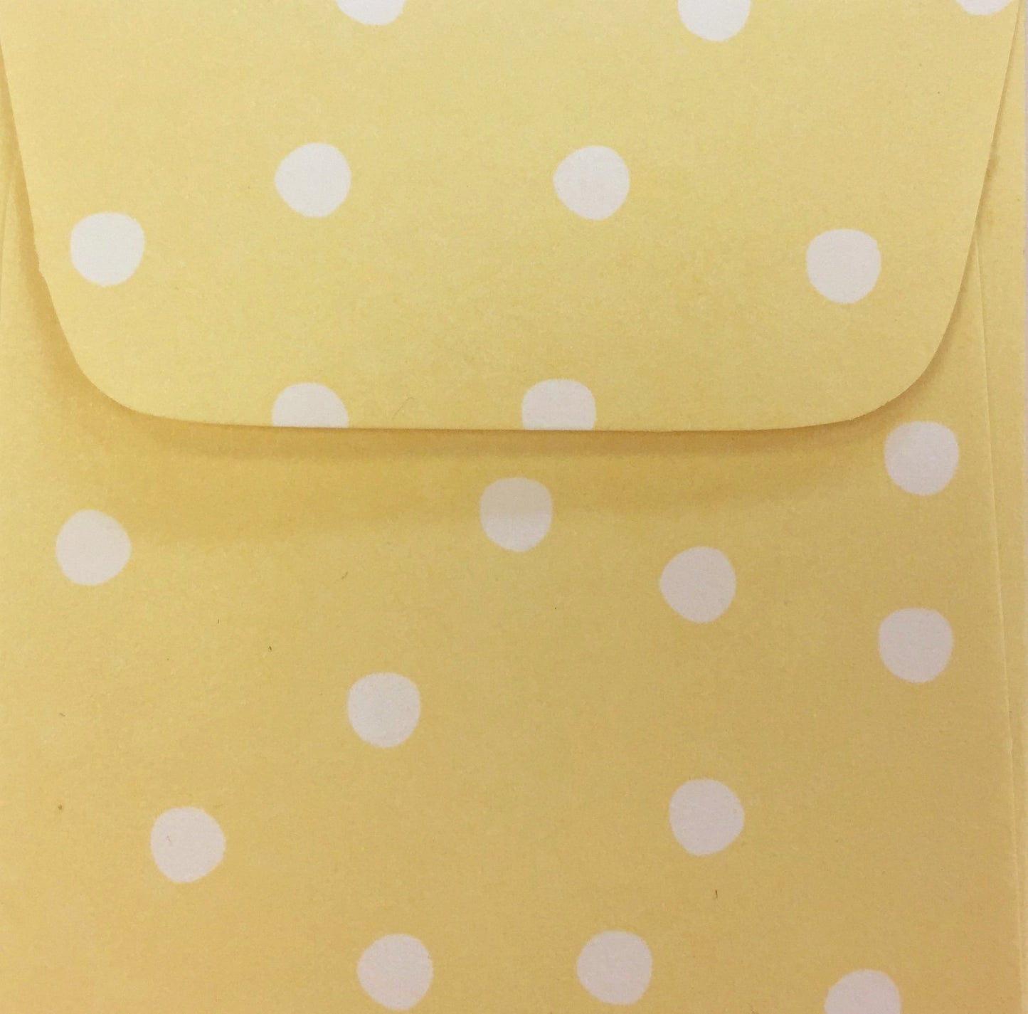 Banana Cream Dots Doodle Tag Envelope - Set of 4